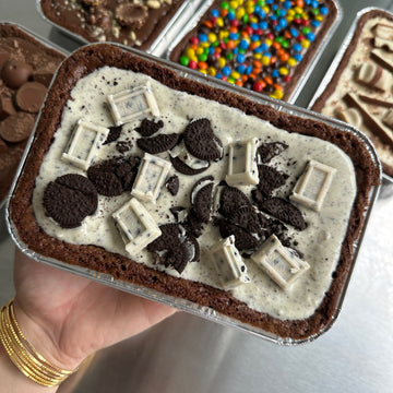 Cookies ‘n’ Crème Loaded Brownie